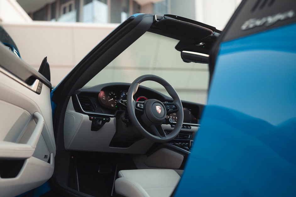 Аренда Porsche 911 Targa 4S в Дубае