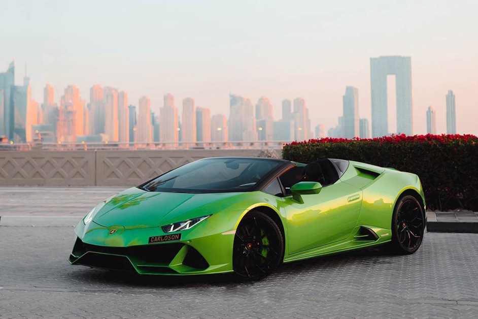 Аренда Lamborghini Huracan EVO Spyder в Дубае