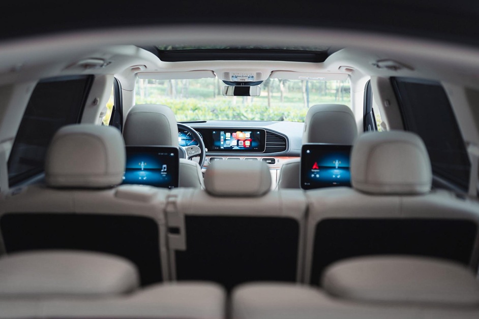 Аренда Mercedes GLS 450 в Дубае