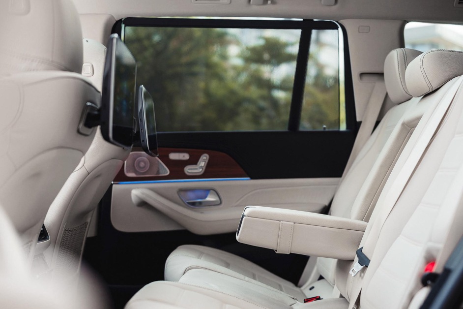 Аренда Mercedes GLS 450 в Дубае