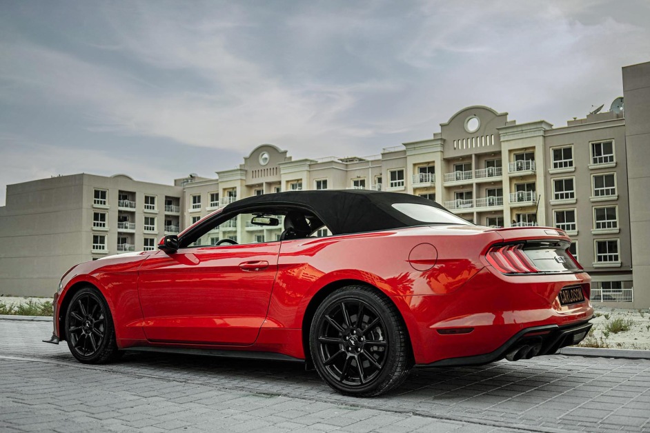 Аренда Ford Convertible GT в Дубае