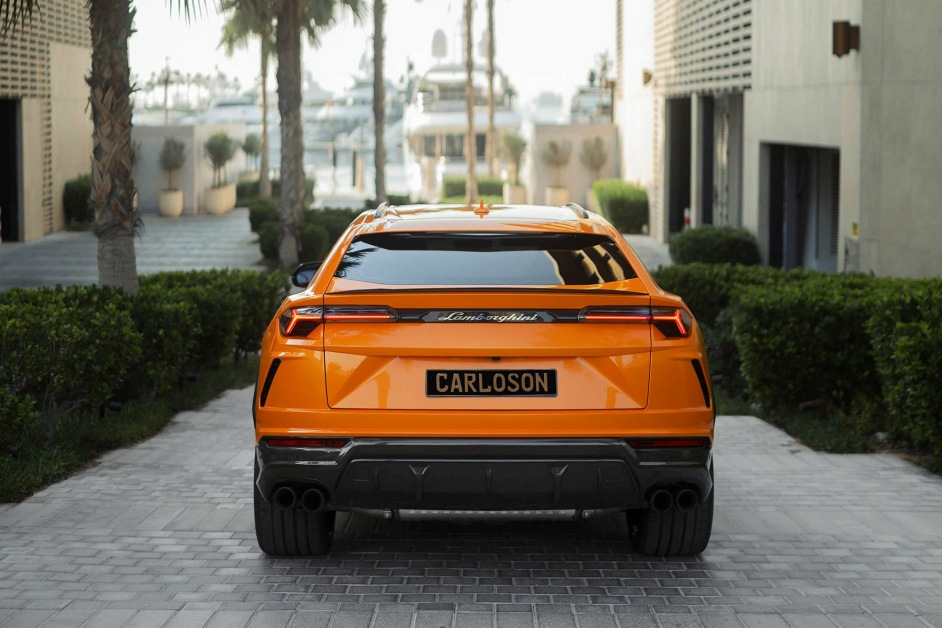 Аренда Lamborghini Urus в Дубае