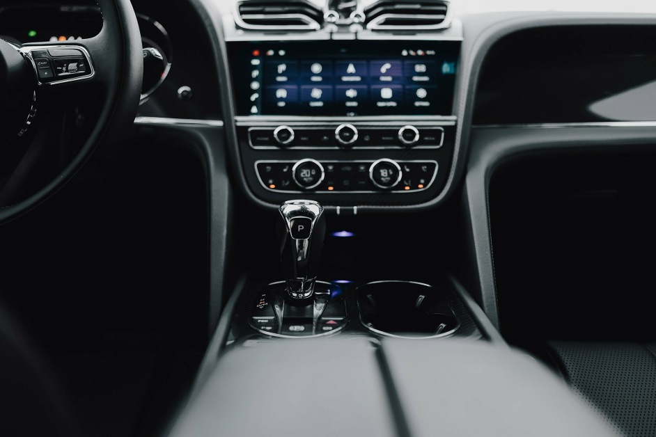 Аренда Bentley Bentayga в Дубае