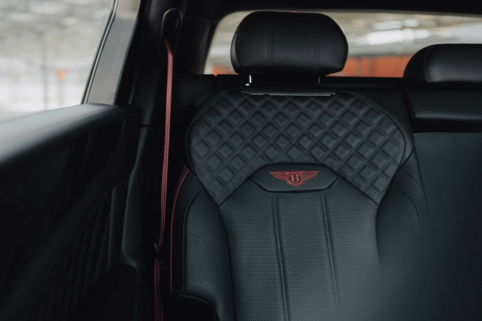 Аренда Bentley Bentayga в Дубае