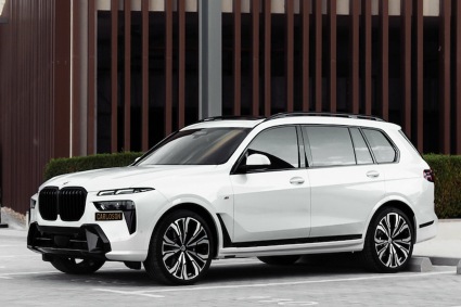 Аренда BMW X7 40i в Дубае