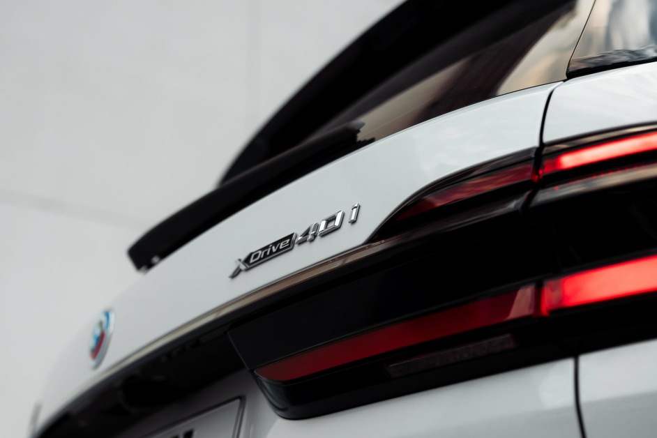 Аренда BMW X7 40i в Дубае