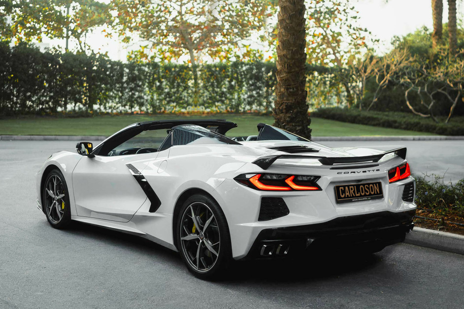 Аренда Chevrolet Corvette C8 в Дубае