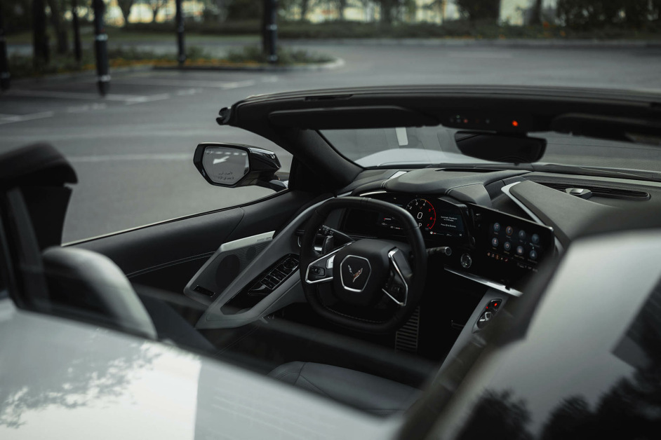 Аренда Chevrolet Corvette C8 в Дубае