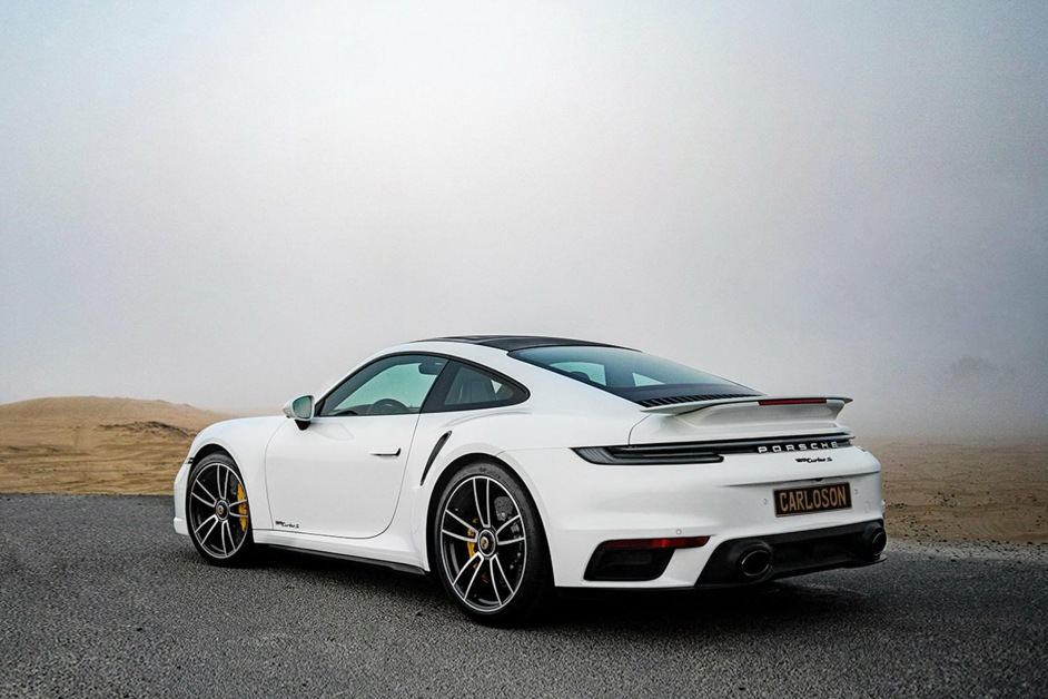 Аренда Porsche 911 Turbo S в Дубае
