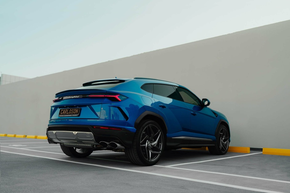 Аренда Lamborghini Urus в Дубае