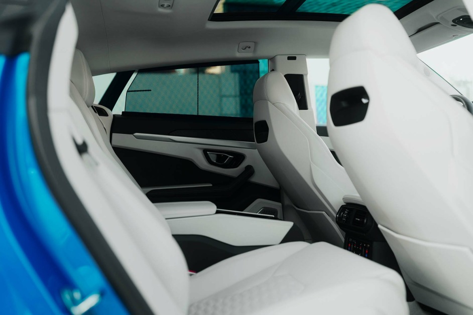 Аренда Lamborghini Urus в Дубае