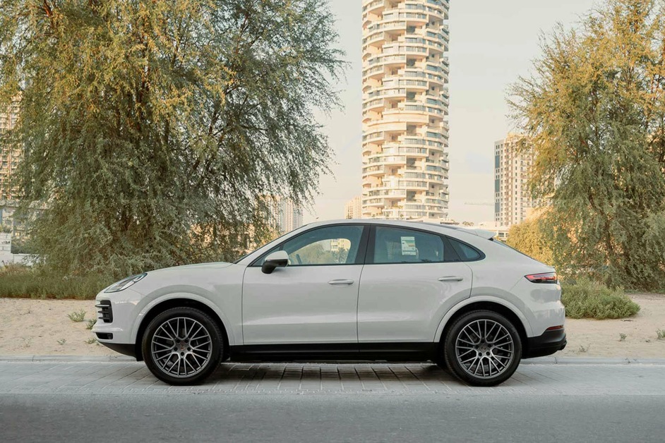 Аренда Porsche Cayenne Coupe в Дубае