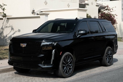 Аренда Cadillac Escalade в Дубае