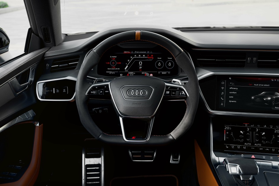 Аренда Audi RS7 в Дубае
