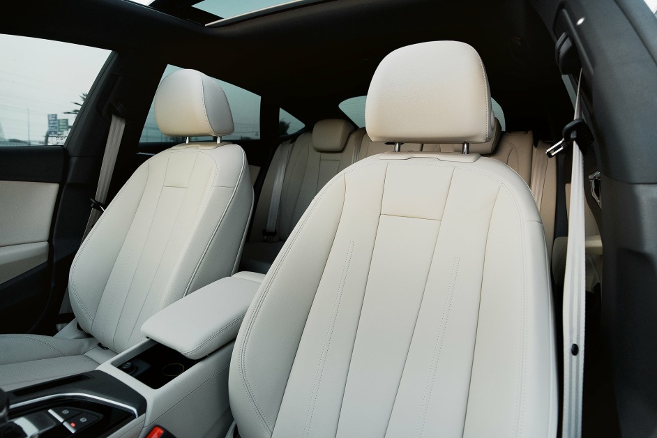 Аренда Audi A5 в Дубае
