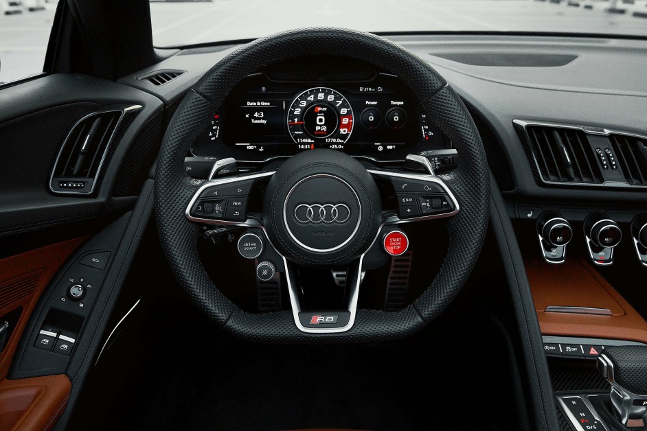 Аренда Audi R8 Spyder в Дубае