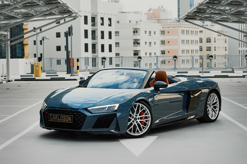 Аренда Audi R8 Spyder в Дубае