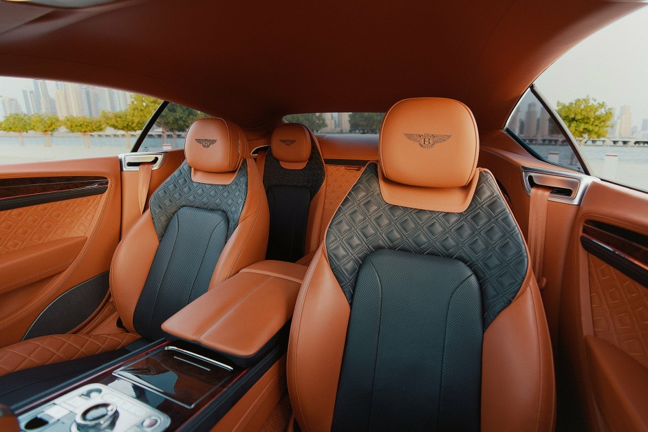 Аренда Bentley Continental GT в Дубае