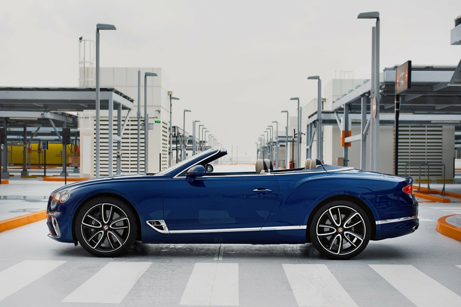 Аренда Bentley Continental GTC в Дубае