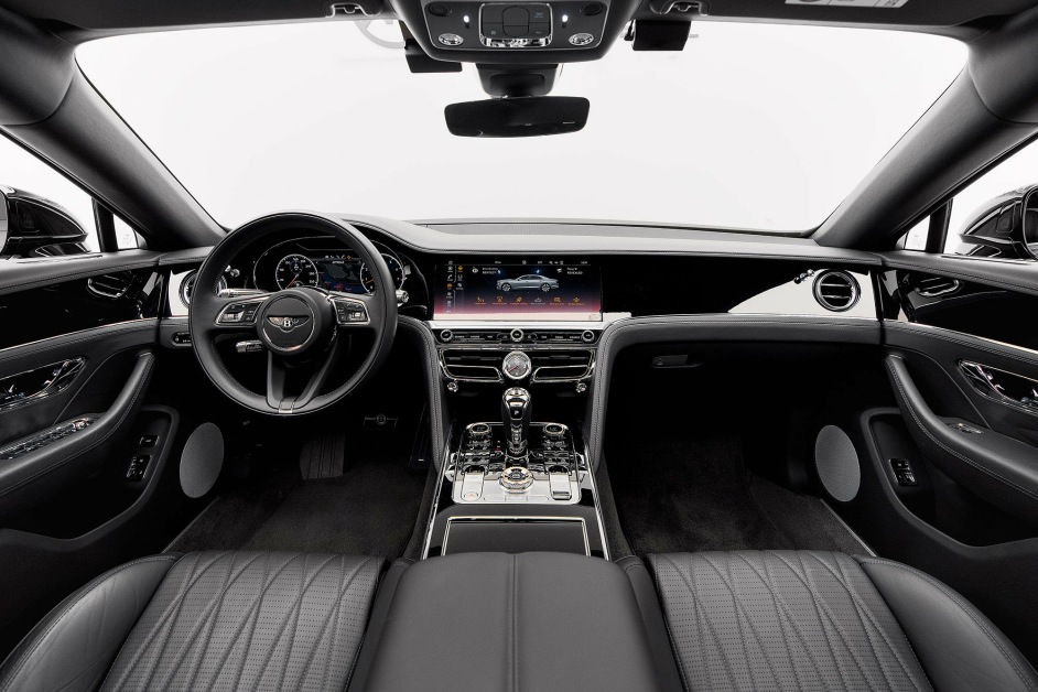 Аренда Bentley Flying Spur в Дубае