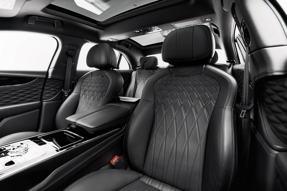 Аренда Bentley Flying Spur в Дубае