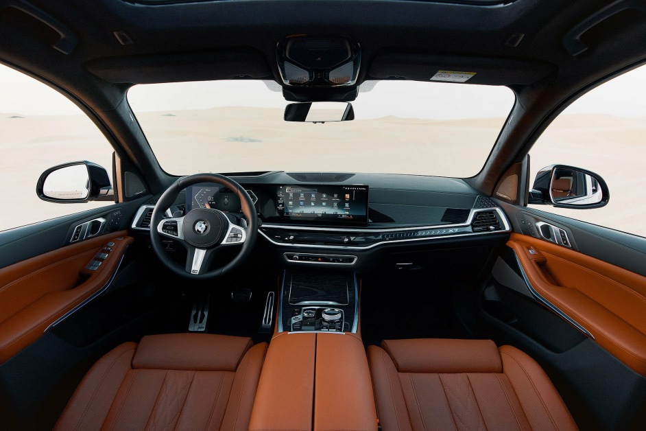Аренда BMW X7 в Дубае