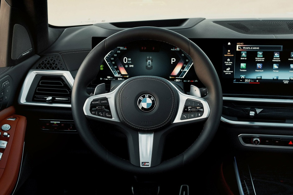 Аренда BMW X7 в Дубае