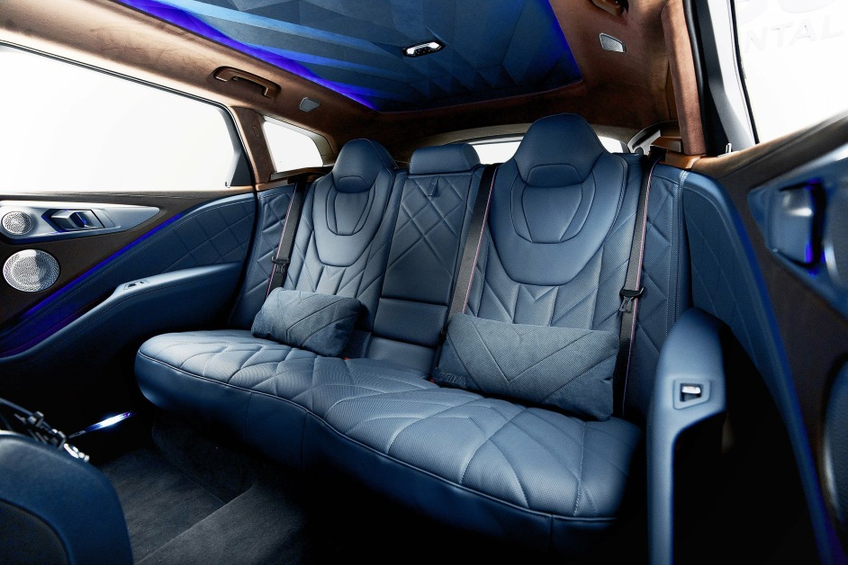 Аренда BMW XM в Дубае