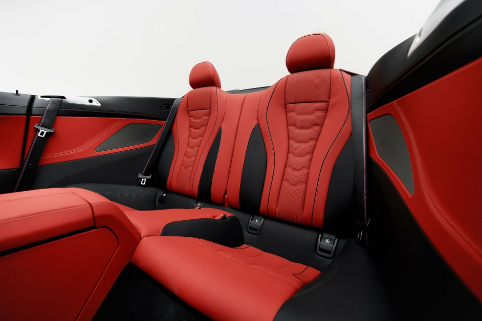 Аренда BMW M840i в Дубае