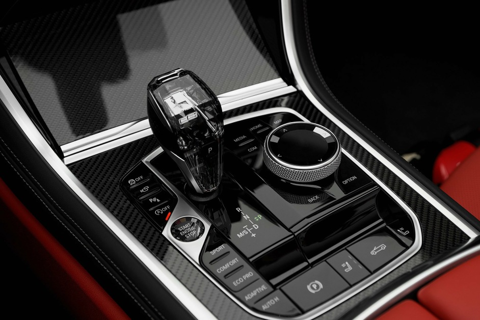 Аренда BMW M840i в Дубае