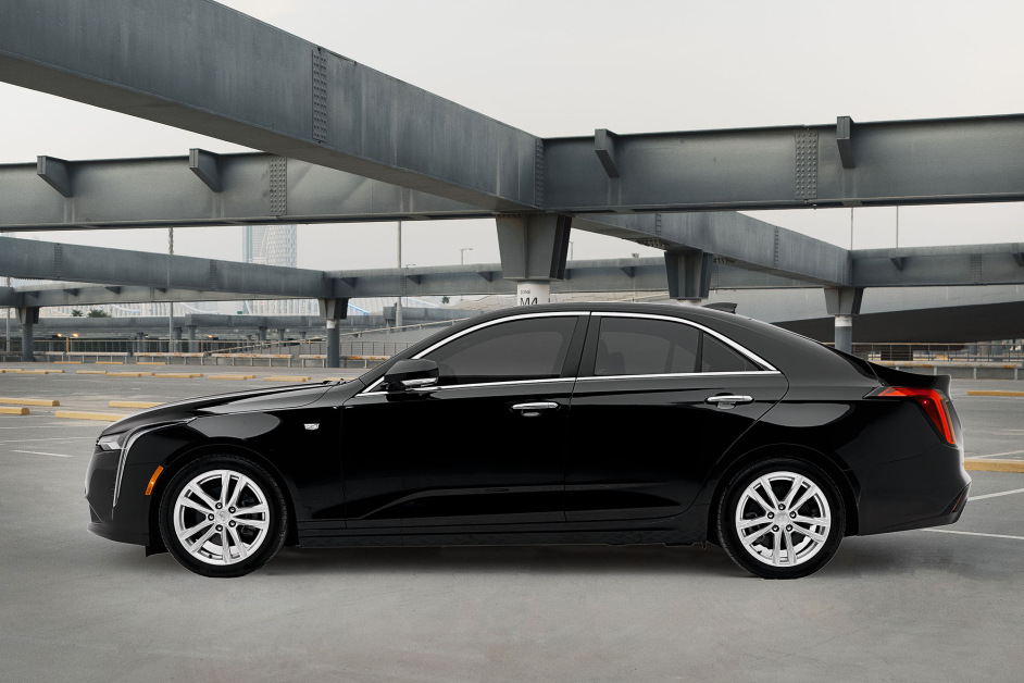 Аренда Cadillac XT4 в Дубае