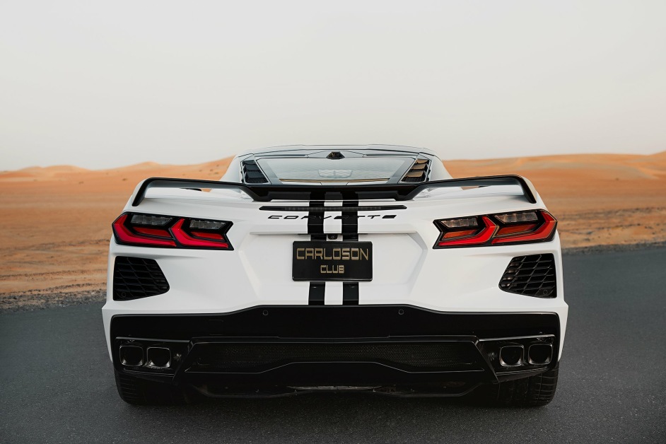 Аренда Chevrolet Corvette Stingray C8 в Дубае