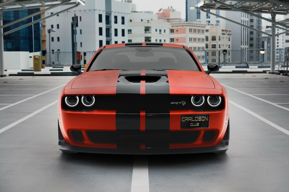 Аренда Dodge Challenger Hellcat в Дубае
