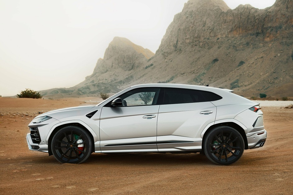 Аренда Lamborghini Urus в Дубае