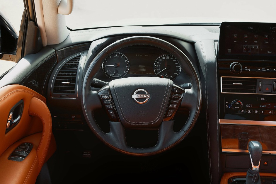 Аренда Nissan Patrol в Дубае