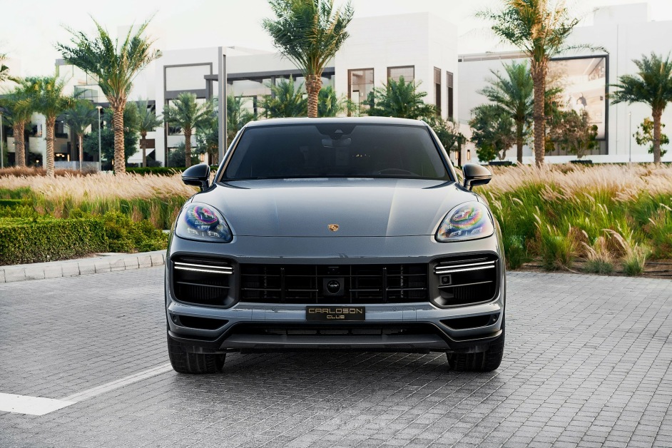 Аренда Porsche Cayenne Turbo GT в Дубае
