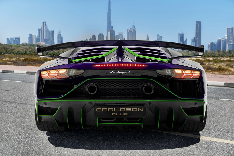 Аренда Lamborghini Aventador SVJ в Дубае