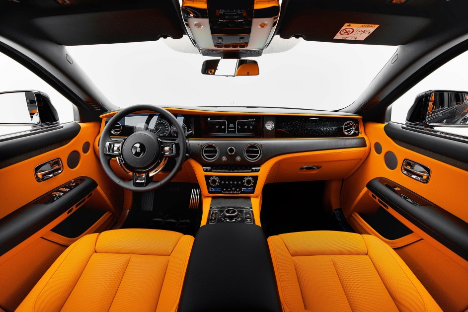 Аренда Rolls Royce Ghost в Дубае
