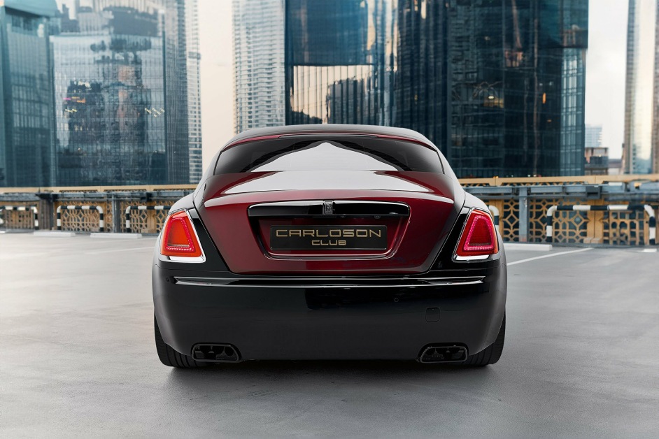 Аренда Rolls Royce Wraith Black Badge в Дубае