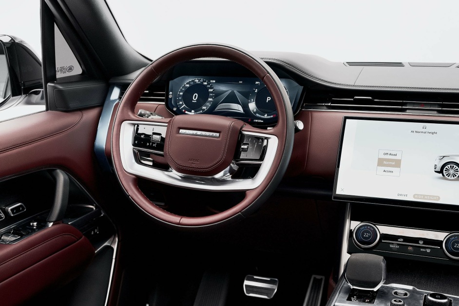 Аренда Range Rover Vogue в Дубае