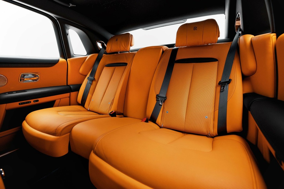 Аренда Rolls Royce Ghost в Дубае