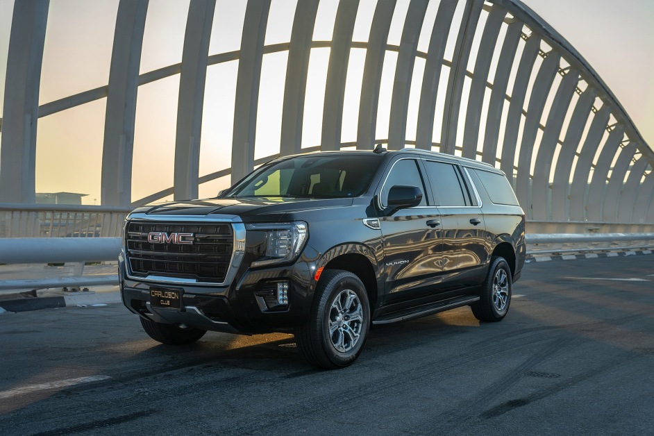 Аренда GMC Yukon SLE в Дубае