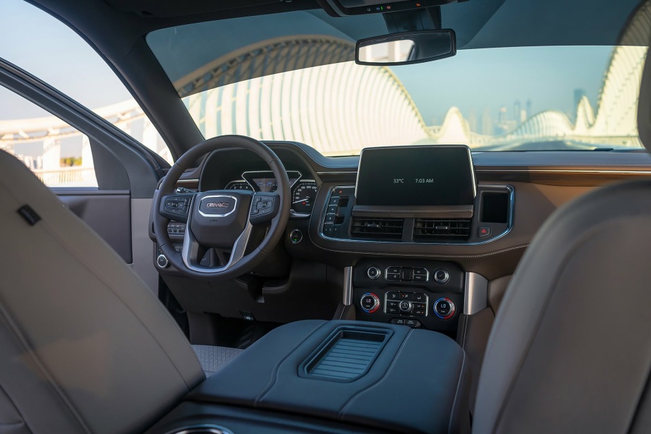 Аренда GMC Yukon SLE в Дубае