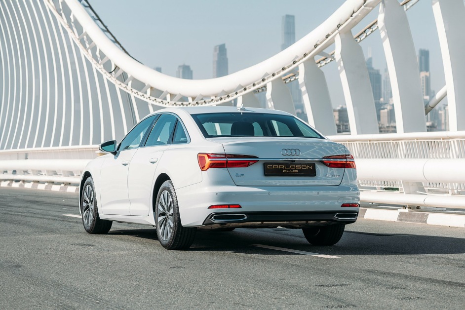Аренда Audi A6 в Дубае