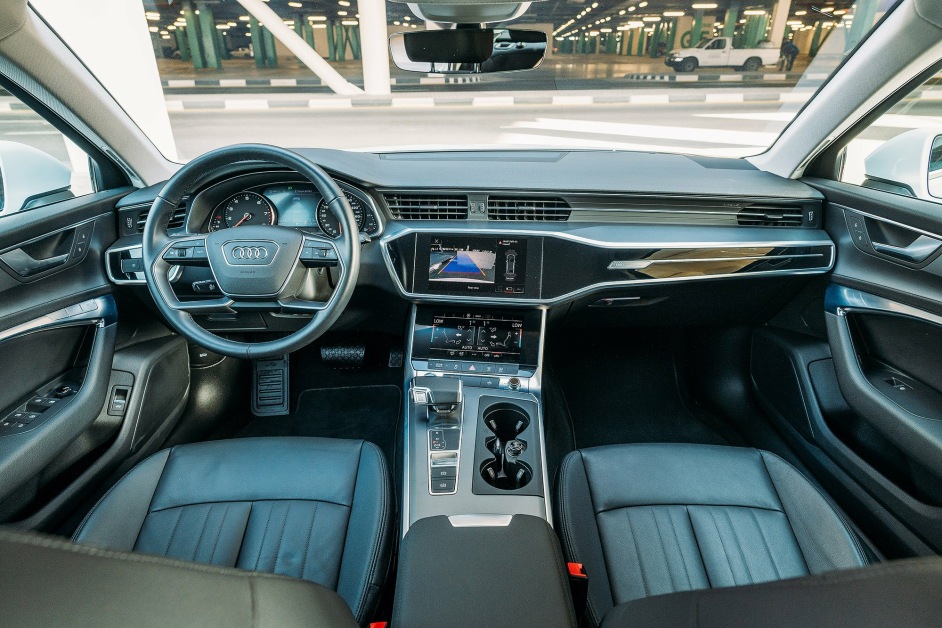 Аренда Audi A6 в Дубае