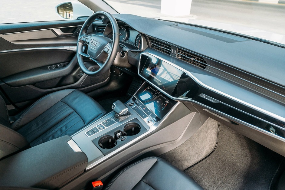 Аренда Audi A6 в Дубае