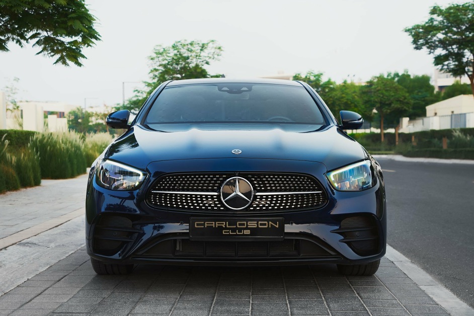 Аренда Mercedes E300 в Дубае